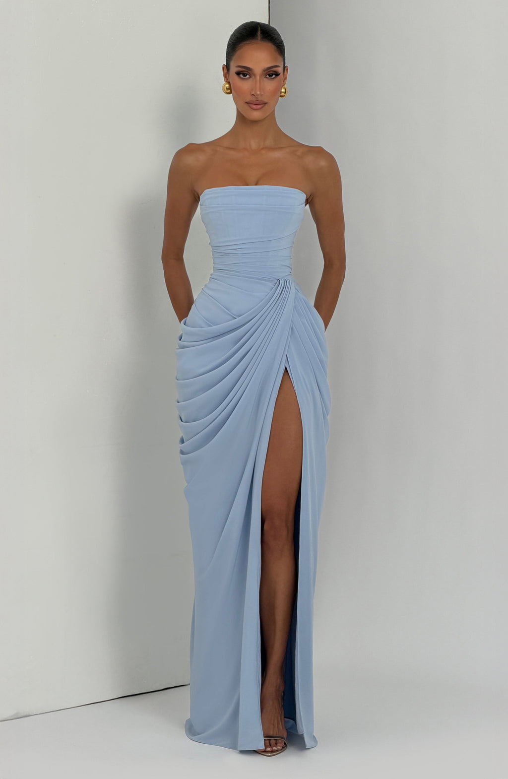 Lola - Vestido Escultural