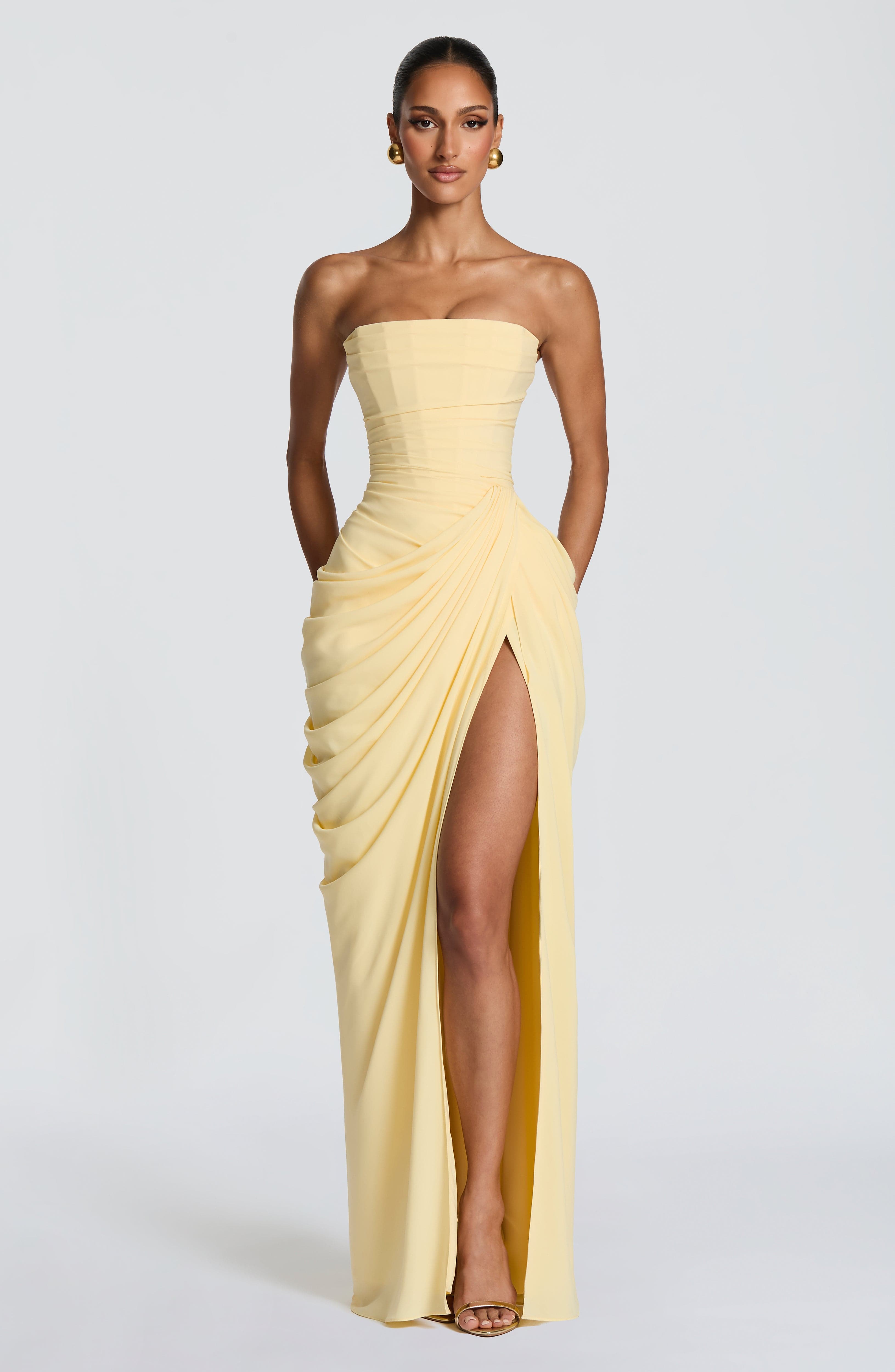 Lola - Vestido Escultural